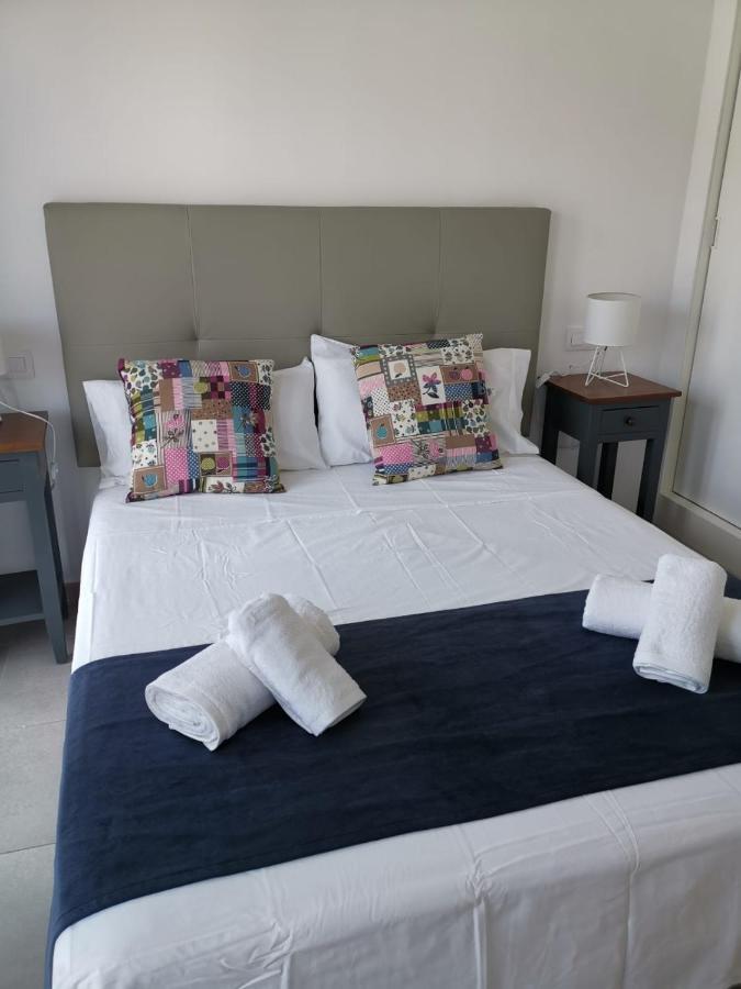 קורלחו La Rosita Sun Apartments, By Comfortable Luxury מראה חיצוני תמונה