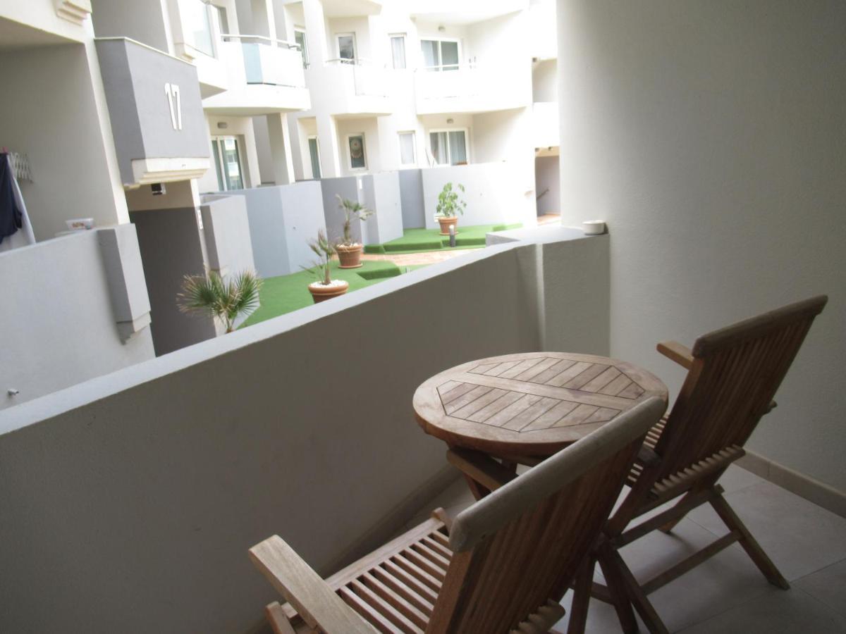 קורלחו La Rosita Sun Apartments, By Comfortable Luxury מראה חיצוני תמונה