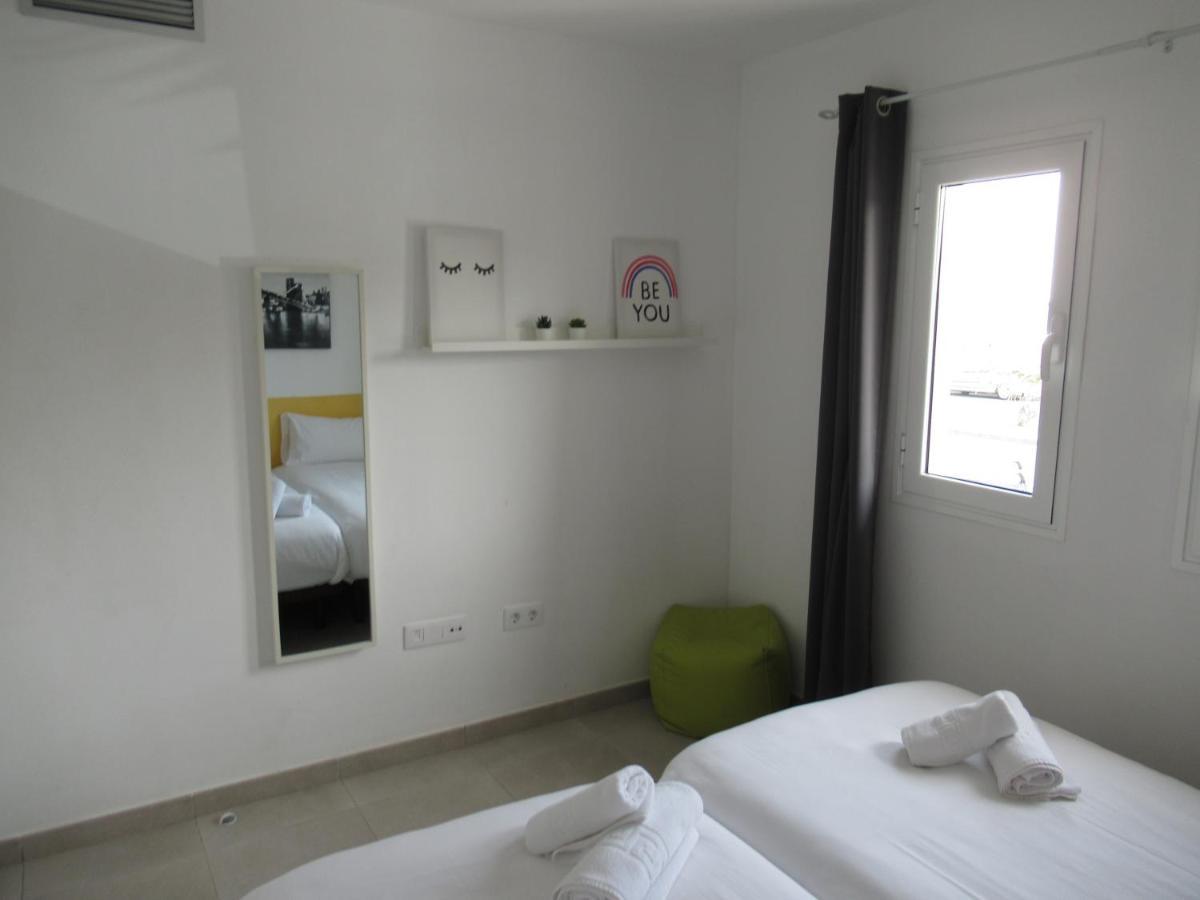 קורלחו La Rosita Sun Apartments, By Comfortable Luxury מראה חיצוני תמונה